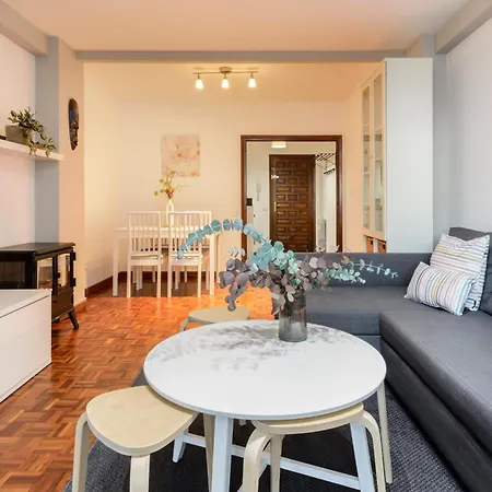 Cortes De Aragon, Centro Jaca, Wifi